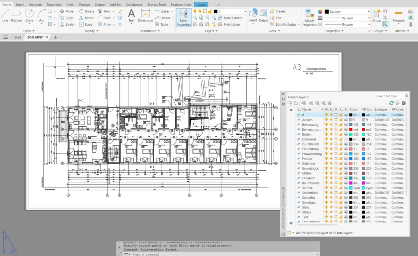AutoCAD-Bildschirm mit Grundriss und geöffnetem Layer-Manager, der normgerecht benannte Layer für Wände, Bemaßung und Möbel zeigt